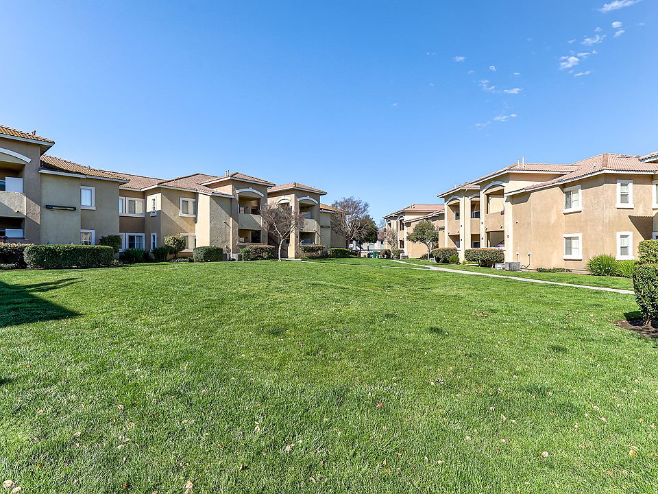 1st image of 30000 Rancho California Rd #90f1225e8