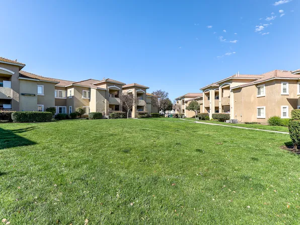 Portofino Apartments