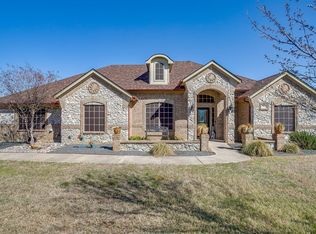 515 Morrow Rd, Springtown, TX 76082
