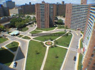 6145 98th St APT 3J, Rego Park, NY 11374