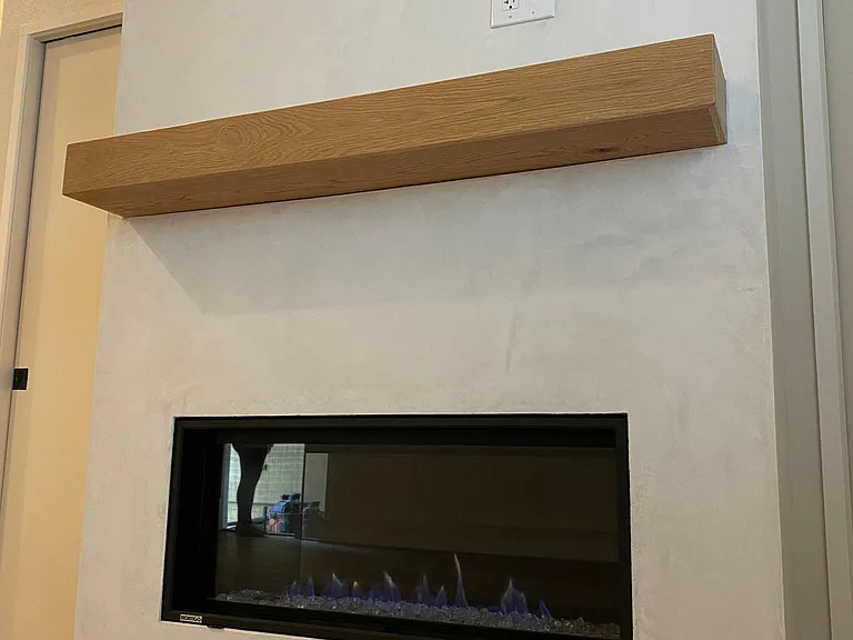 smooth stucco gas fireplace w remote