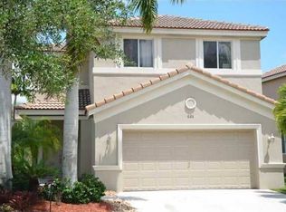 627 Conservation Dr, Weston, FL 33327