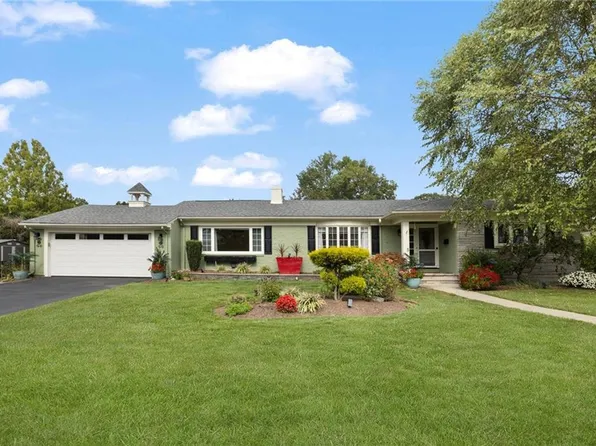 5 W Blue Ridge Rd, Cranston, RI 02920