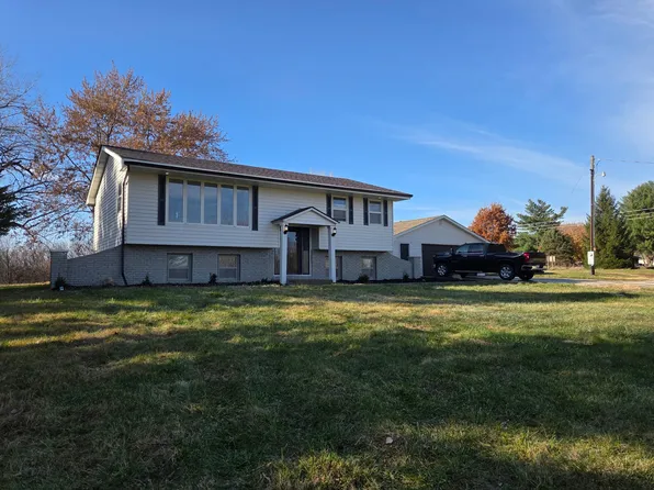 1350 SE 60th St, Pleasant Hill, IA 50327