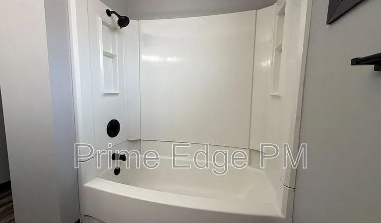 4900 Huntington Ave #4 — Photo 21