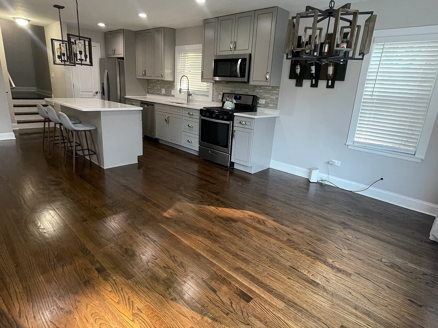 3 bed, 1264 sqft, $2,850 — Photo 3
