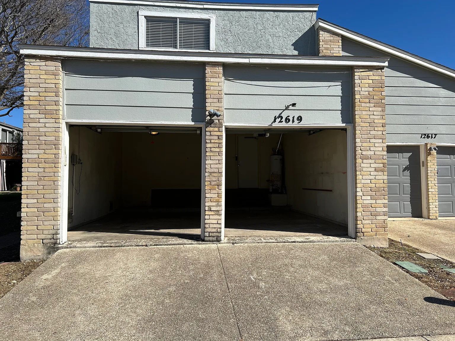 2 bed, 2.5 bath, 1843 sqft, $1,900 — Photo 2