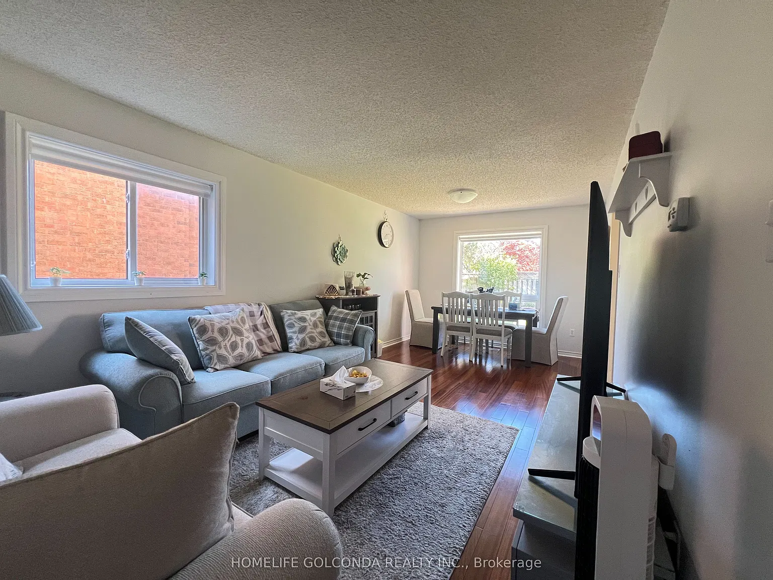 4 bed, $4,000 — Photo 3