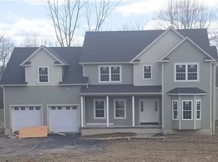 13 Creamery Cir, Goshen, NY 10924