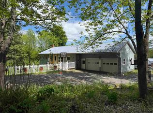 562 Lake Region Road, Orleans, VT 05860
