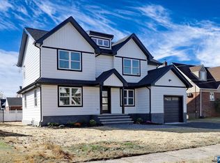 10 Margaret Ct, Fair Lawn, NJ 07410