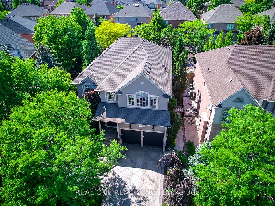 1st image of 1517 Craigleith Rd