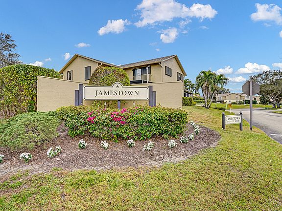 4th image of 7437 SE Jamestown Terrace #1304