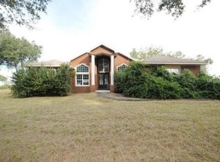 14018 Walden Sheffield Rd, Dover, FL 33527