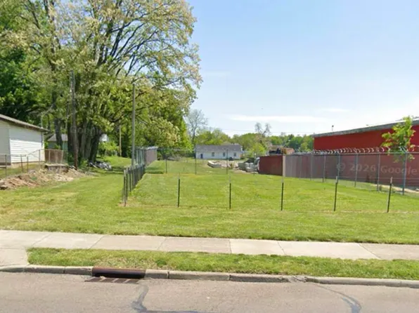 318 East St, Springfield, OH 45505