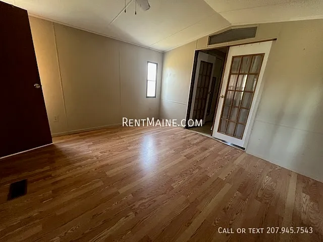 3 bed, $1,625 — Photo 2