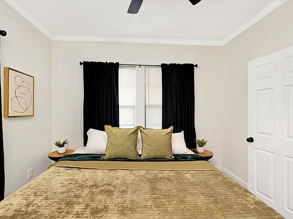 +King Bed