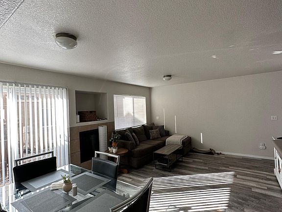 Family Room and Eating area