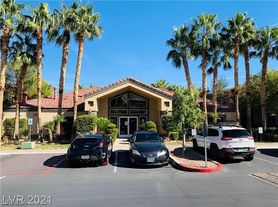 3355 Cactus Shadow St, Las Vegas, NV