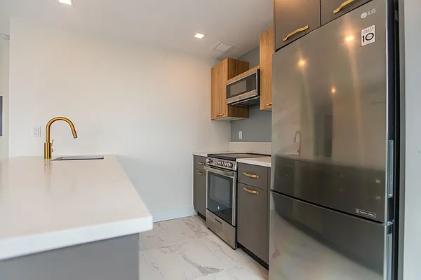 Rented by Joel Scharf, LREB | media 49