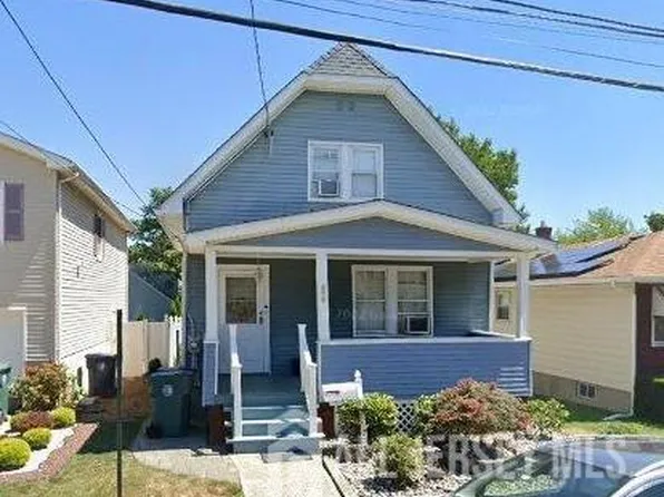 490 McKeon St, Perth Amboy, NJ 08861