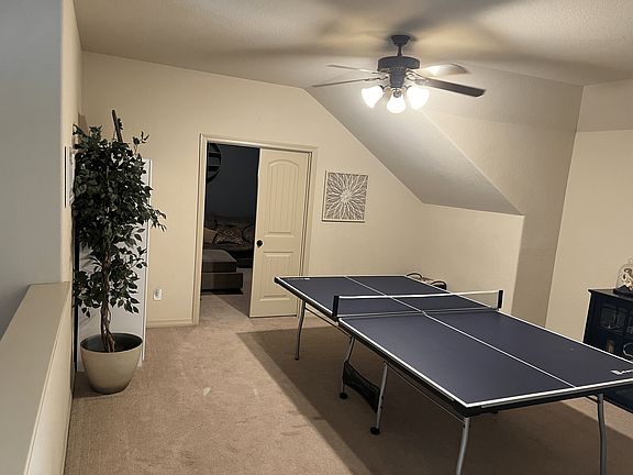 4th image of 2408 Las Palmas Ln