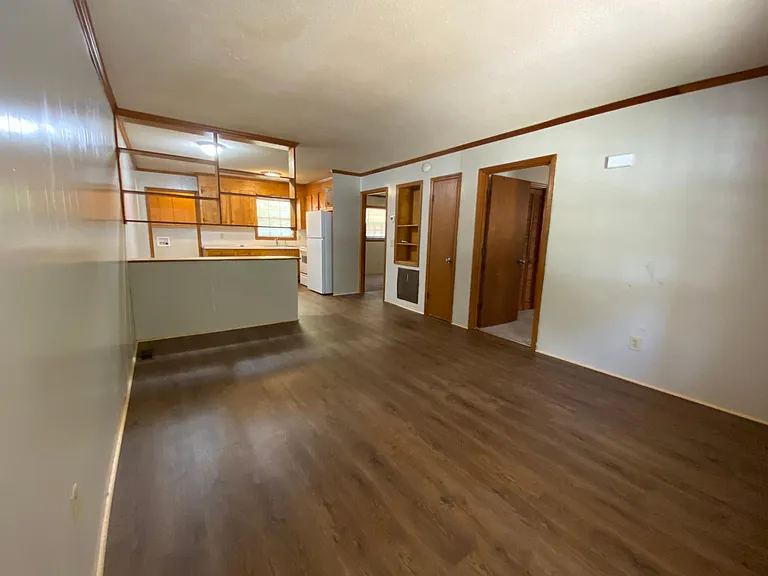 322 Walden Ave #B — Photo 2