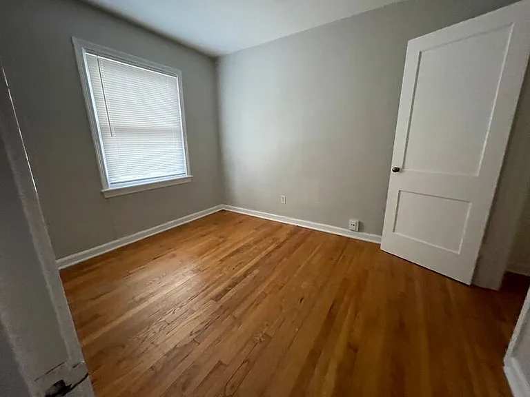 1814 S Vermont Ave #7 — Photo 9