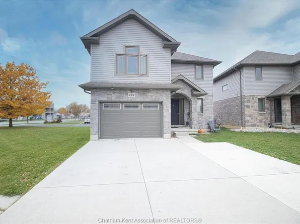 235 Bristol Dr, Chatham Kent, ON N7M 6K9