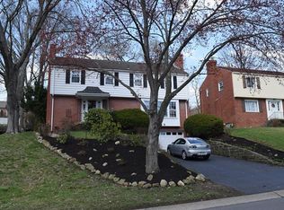358 Newburn Dr, Pittsburgh, PA