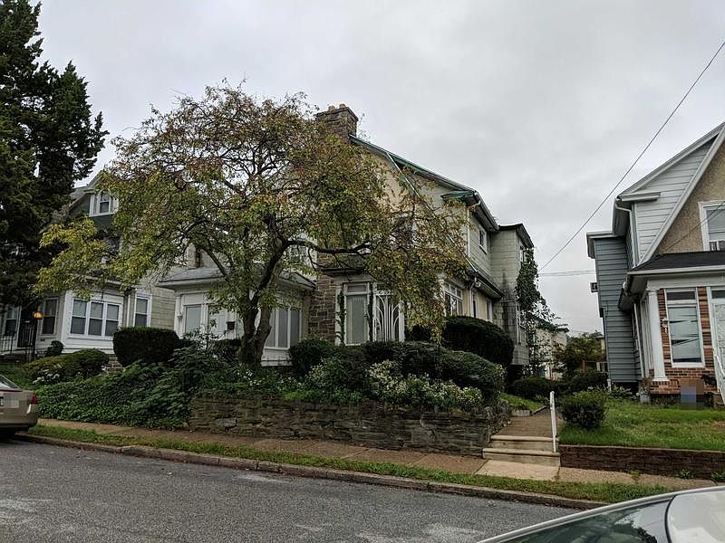 2nd image of 1043 Yeadon Ave