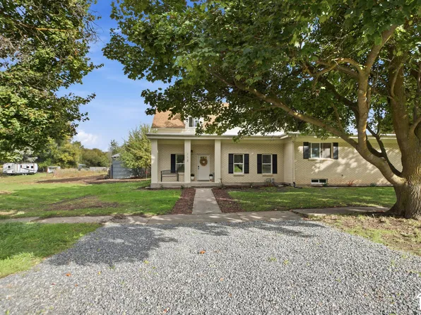 112 N 200 E, Wellsville, UT 84339