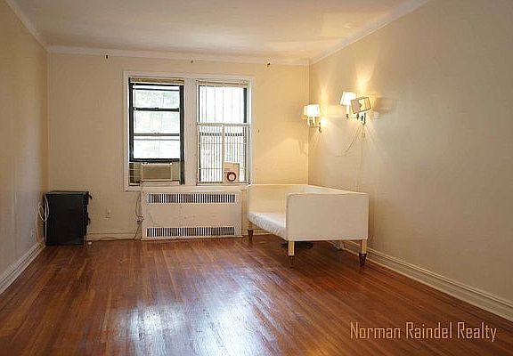 4th image of 1900 Avenue W APT 3A