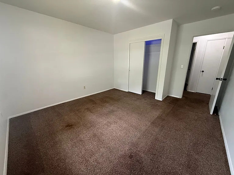 2561 S Ferguson Ave — Photo 8