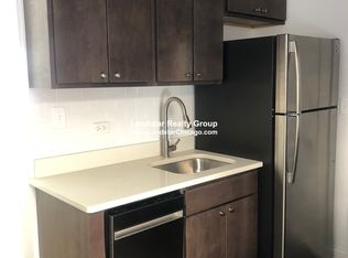 2643 N Spaulding Ave #2E, Chicago, IL 60647