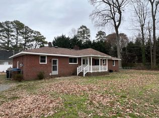 5711 Lancelot Dr, Virginia Beach, VA 23464