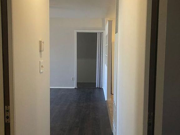 2nd image of 5115 Bowie St