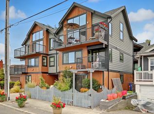 3638B Beach Dr SW, Seattle, WA 98116