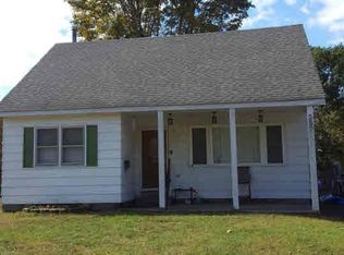 557 Lower Allen St, Hudson Falls, NY 12839
