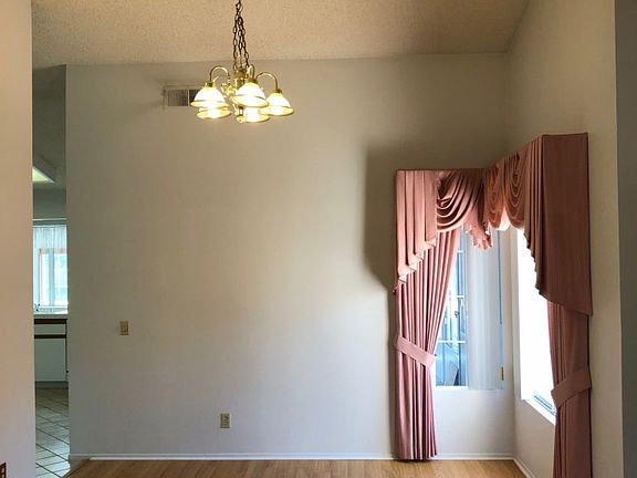 3rd image of 29328 Cool Creek Dr