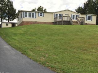 89 Reeves Rd, Leicester, NC 28748