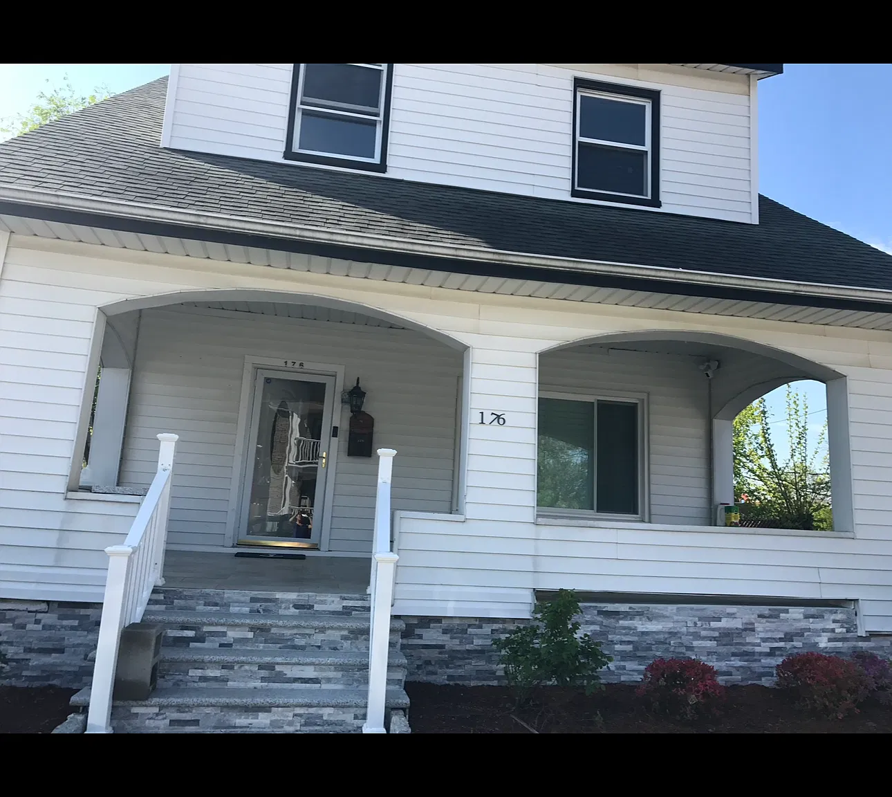 4 bed, 1827 sqft, $4,200 — Photo 4