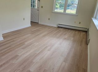 155 School Ave #1, Hawley, PA 18428