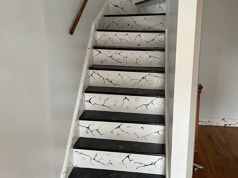 221 Jewett Ave #2 — Photo 5