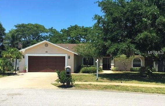 1st image of 13327 Hillwood Cir