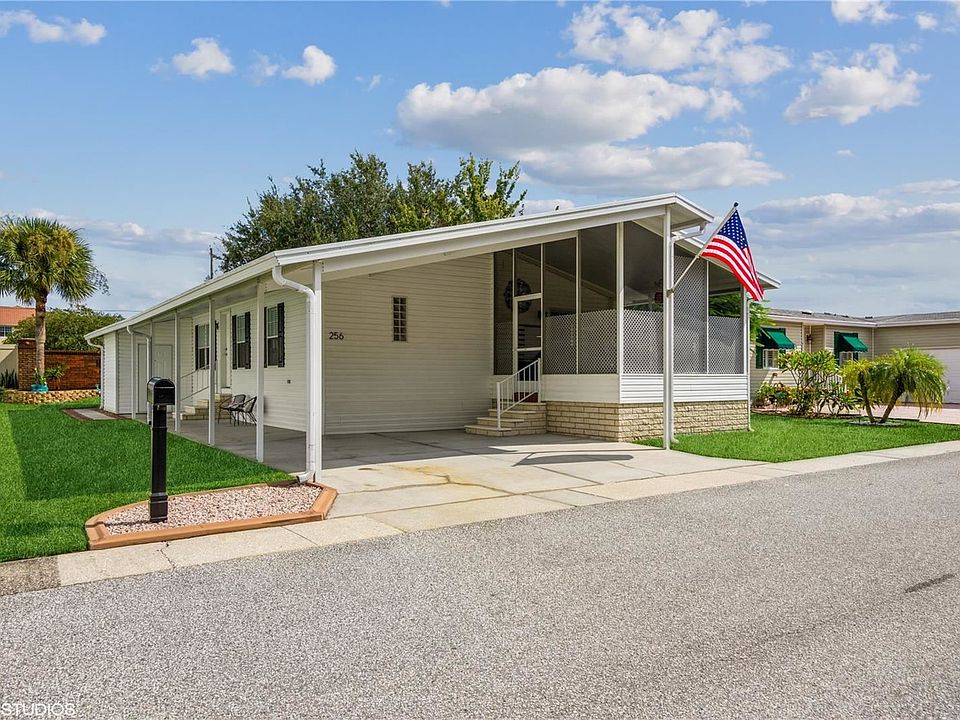 1st image of 256 Pelican Dr N