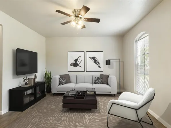 624 S Bell Ave, Shawnee, OK 74801