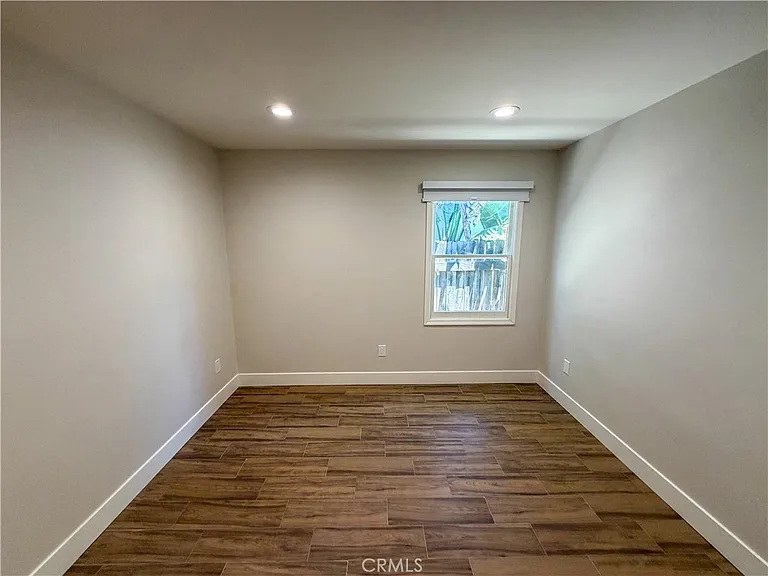 435 N Cypress St #D — Photo 24