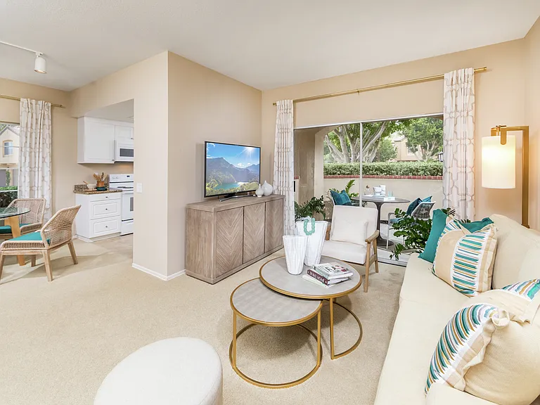 Turtle Rock Canyon Apartment Homes — Photo 1