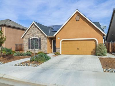 3853 Alamos Ave, Clovis, CA, 93619
